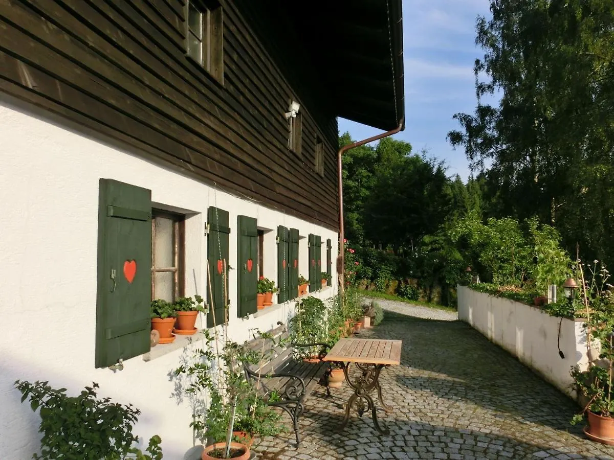Cosy Holiday Home In Kollnburg With Garden Акслах Германия