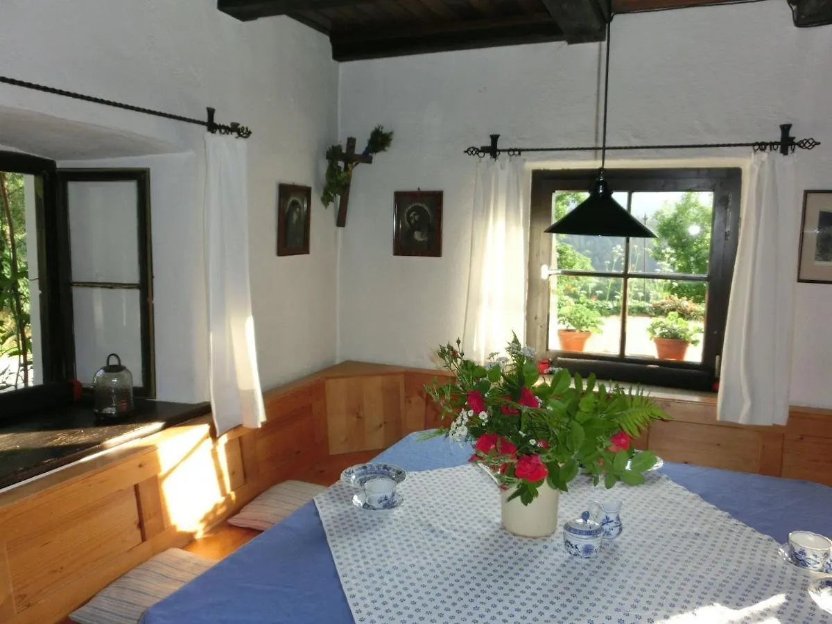 Cosy Holiday Home In Kollnburg With Garden Акслах